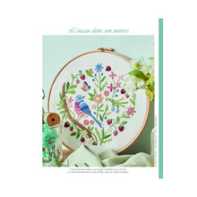 Charger l'image dans la galerie, Au pays d'Emily en broderie traditionnelle