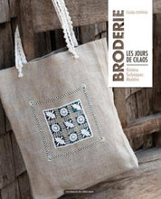 Charger l'image dans la galerie, Broderie jours de Cilaos