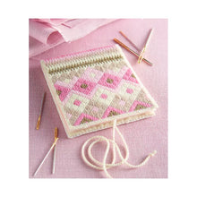 Charger l'image dans la galerie, 25 sacs et pochettes brodés