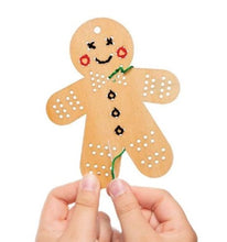 Charger l'image dans la galerie, Kit travaux d'aiguille pour décoration de fête bonhomme de pain d'épice