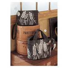 Charger l'image dans la galerie, MAGIC PATCH QUILTS JAPAN N°34 COEURS A QUILTER 71 MODELES ROMANTIQUES