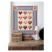Charger l'image dans la galerie, MAGIC PATCH QUILTS JAPAN N°34 COEURS A QUILTER 71 MODELES ROMANTIQUES