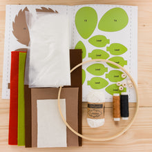 Charger l'image dans la galerie, Kit feutrine Hardicraft - chaîne pour mobile animaux forêt