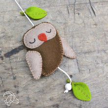 Charger l'image dans la galerie, Kit feutrine Hardicraft - chaîne pour mobile animaux forêt