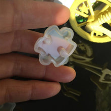 Charger l'image dans la galerie, 4 moules de pièces de Puzzles