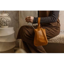 Charger l'image dans la galerie, Sac à main shopper en cuir