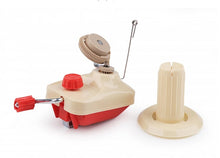 Charger l'image dans la galerie, Enrouleur manuel pour pelote de laine