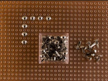 Charger l'image dans la galerie, Minis-clous pour vinyle perforé 6 couleurs