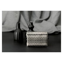 Charger l'image dans la galerie, Broderie Blackwork - Technique et projets