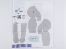 Charger l'image dans la galerie, Coupon Tissu imprimé pour doudou 2 modèles 56 cm x 75 cm