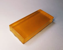 Charger l'image dans la galerie, 6 Pâtes de verre translucides rectangulaires potimarron 4.7 × 2 cm