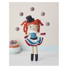 Charger l'image dans la galerie, Poupées rétro au crochet