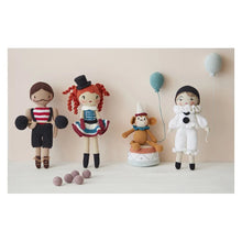 Charger l'image dans la galerie, Poupées rétro au crochet