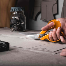 Charger l'image dans la galerie, Ciseaux classic 27 cm tailleur Fiskars