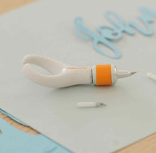 Charger l'image dans la galerie, Cutter index de précision à lame pivotante Fiskars