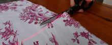 Charger l'image dans la galerie, Ciseaux laser pour couture et artisanat