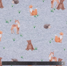Charger l'image dans la galerie, Tissu sweat imprimé numérique animaux de la forêt 155 cm