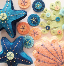 Charger l'image dans la galerie, Kit feutrine "Mobile sous la mer"