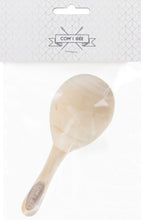 Charger l'image dans la galerie, Maracas en bois de lotus 13 cm X 5 cm
