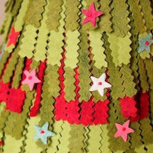 Charger l'image dans la galerie, Kit feutrine diy sapin à franges Raggy christmas tree