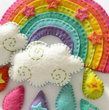 Charger l'image dans la galerie, Kit feutrine pendentif arc-en-ciel magique