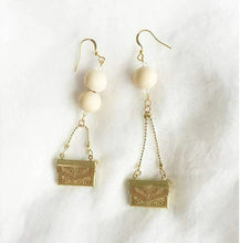 Charger l'image dans la galerie, Perles rondes en bois naturel 10 tailles.