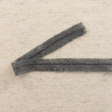 Charger l'image dans la galerie, Stabilmanche Vlieseline 12mm X 5 m blanc ou anthracite