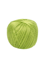 Charger l'image dans la galerie, Lot de 4 pelotes PÉTRA grosseur n° 8 100 g 38 couleurs.