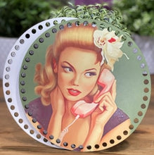 Charger l'image dans la galerie, 2 Pièces fond de sac motif figure féminine diamètre 19 cm 21 modèles