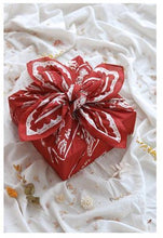 Charger l'image dans la galerie, Le furoshiki 20 pliages de tissu