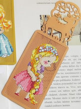 Charger l'image dans la galerie, Marque page en métal à broder 9 modèles.