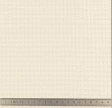 Charger l'image dans la galerie, Tissu éponge en nid d'abeille 100 % coton bio 150 cm 11 couleurs.