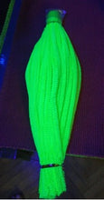 Charger l'image dans la galerie, 50 Fils chenille 30 cm mat ou brillant ou phosphorescent