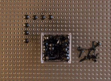 Charger l'image dans la galerie, Minis-clous pour vinyle perforé 6 couleurs