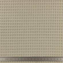 Charger l'image dans la galerie, Tissu éponge en nid d'abeille 100 % coton bio 150 cm 11 couleurs.