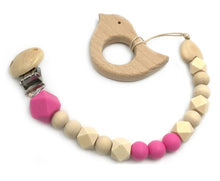 Charger l'image dans la galerie, Attache-Tétine en bois et anneau de dentition 22 cm