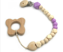Charger l'image dans la galerie, Attache-Tétine en bois et anneau de dentition 22 cm