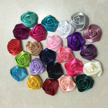 Charger l'image dans la galerie, Lot de 10 mini roses en soie 3,5 cm 32 couleurs.