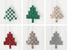 Charger l'image dans la galerie, Vinyle laqué perforé 45 cm X 3 mètres 16 couleurs.