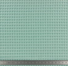 Charger l'image dans la galerie, Tissu éponge en nid d'abeille 100 % coton bio 150 cm 11 couleurs.