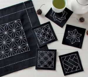 Kit Sashiko 5 carrés Tsumugi noir à broder