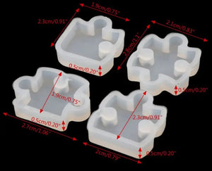 4 moules de  pièces de Puzzles