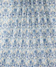 Charger l&#39;image dans la galerie, Tissu Liberty Fabrics Tana Lawn Lily annabel 100% coton 136 cm
