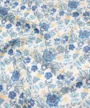 Charger l&#39;image dans la galerie, Tissu Liberty Fabrics Tana Lawn Lily annabel 100% coton 136 cm
