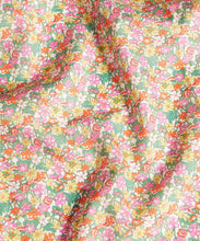 Charger l&#39;image dans la galerie, Tissu Liberty Fabrics Tana Lawn® Isla rose
