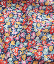 Charger l&#39;image dans la galerie, Tissu Liberty Fabrics Tana Lawn® Floralia
