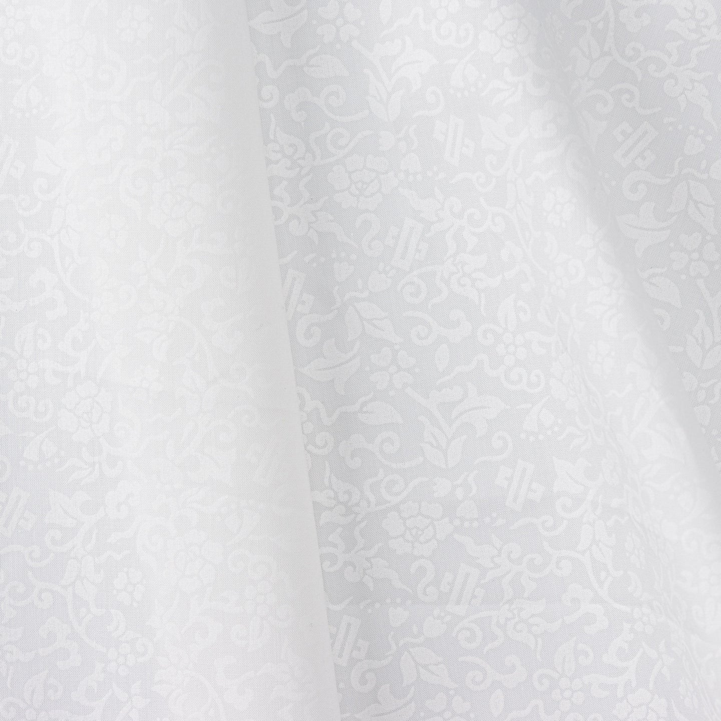 Tissu Liberty Fabrics Tana Lawn gilbert blanc 100% coton 136 cm