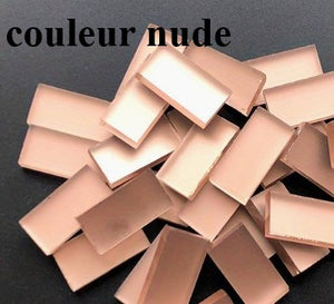 Assortiment de 19 pâtes de verre translucides givrés nude et marron clair