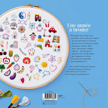 Charger l&#39;image dans la galerie, Une année à broder mon journal de broderie
