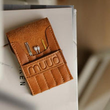 Charger l&#39;image dans la galerie, Pochette en cuir faite à la main pour les aiguilles 2 couleurs
